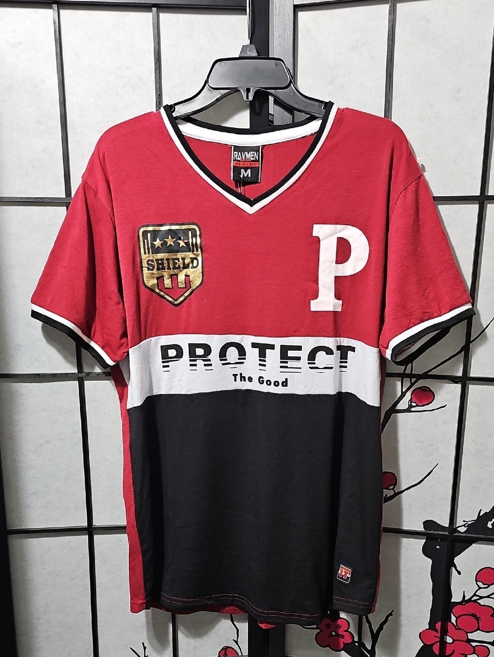 Ravmen V Neck Protect the Good Tee Shirt Size‎ Large NWT